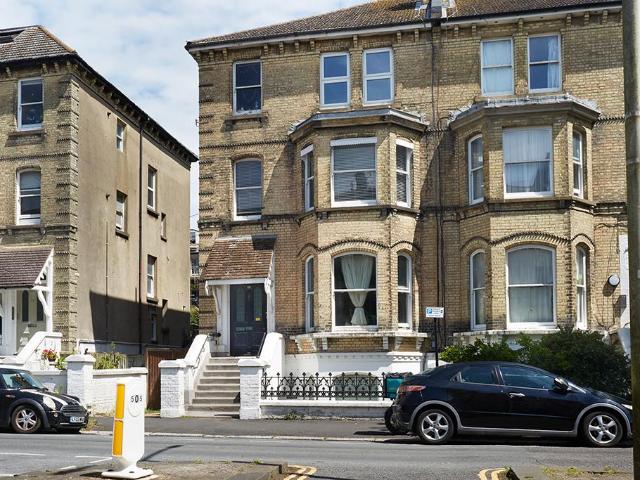 House for rent in Aldrington