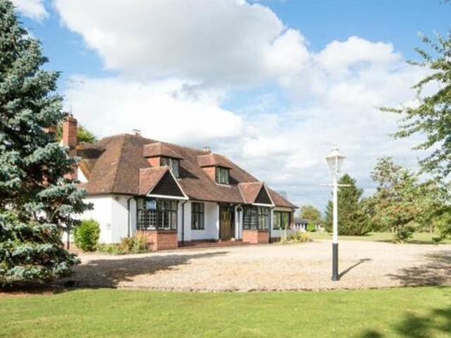House for sale in Gloucester, Gloucestershire
