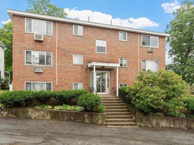 Condo for sale in Waltham, Massachusetts