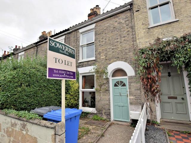 House for rent in Heigham Grove, East Bank