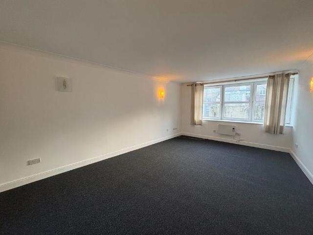 Apartment for rent in West Cliff, Bournemouth