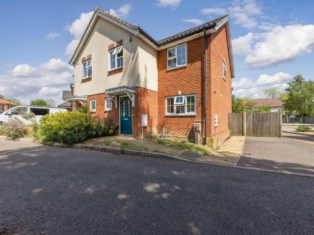House for rent in Earlham Rise, East Bank