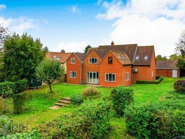 House for sale in Lyons, Greater London