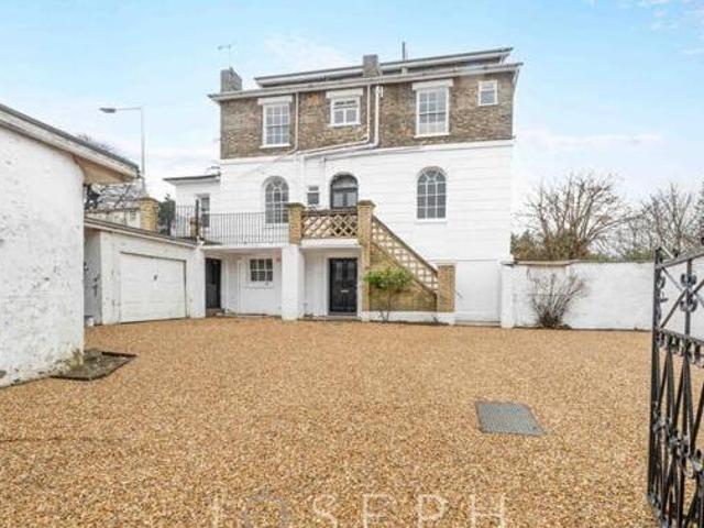 House for sale in Whitehouse, Key Street