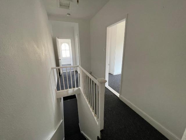 Apartment for rent in The Dales, Key Street