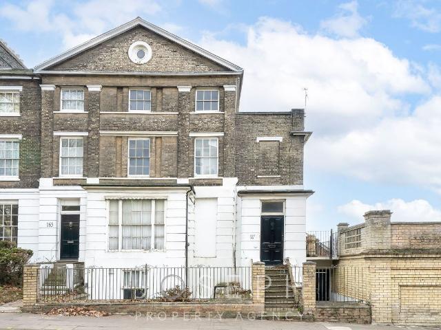 Apartment for rent in The Dales, Key Street
