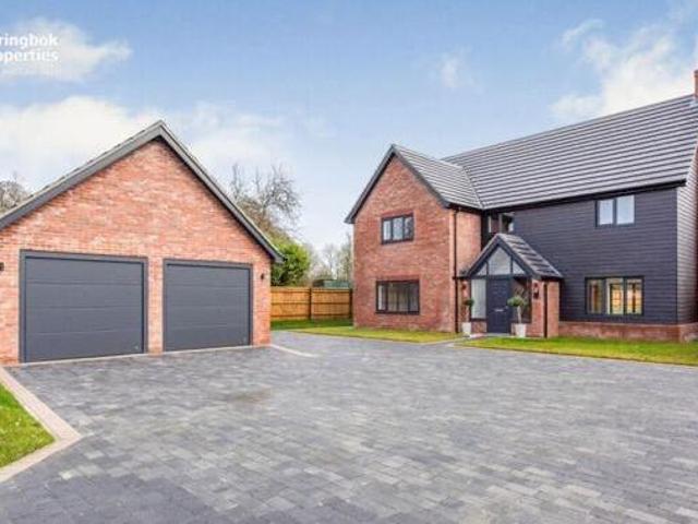 House for sale in City of London, Greater London