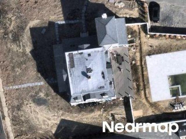 House for sale in Long Branch