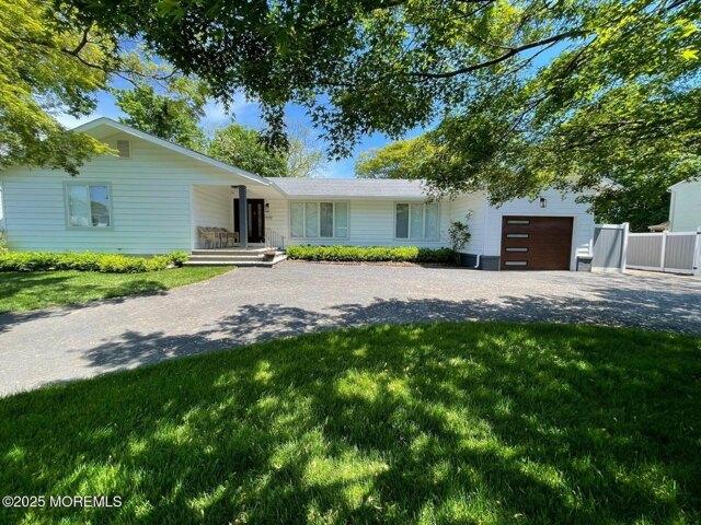 House for sale in Long Branch