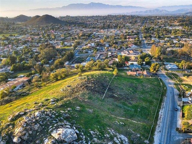 Land for sale in La Sierra, Riverside