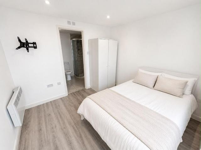 Studio for rent in West Norwood, Greater London