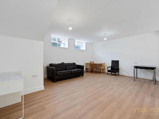 House for rent in West Norwood, Greater London