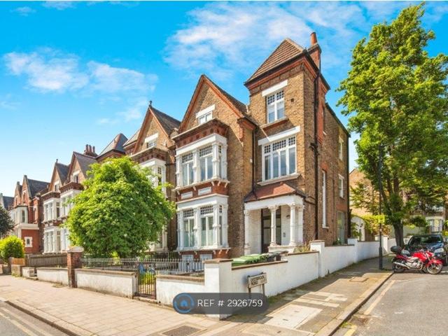 Apartment for rent in Tulse Hill, Greater London