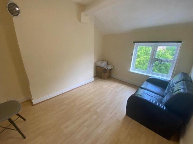 Apartment for rent in Gorse Hill, Trafford Park
