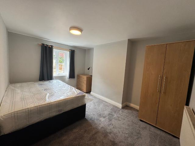 Apartment for rent in Newtown, Reading