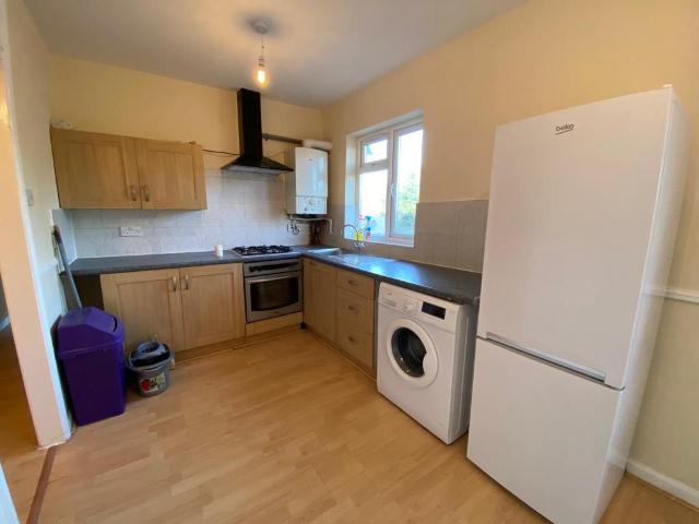Apartment for rent in London Borough of Ealing, Greater London