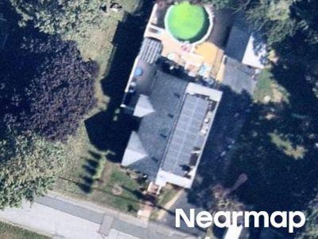 House for sale in Swansea