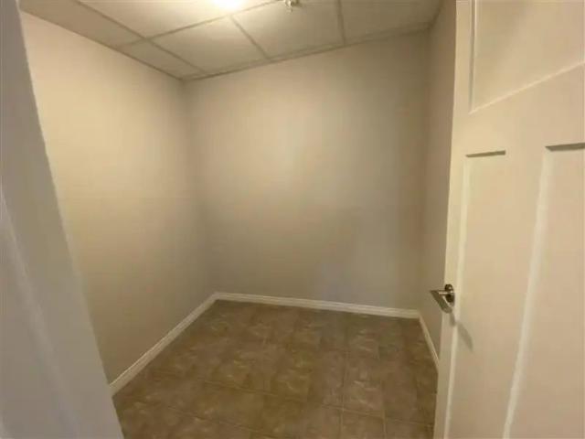 Apartment for rent in Alberta Avenue, Edmonton