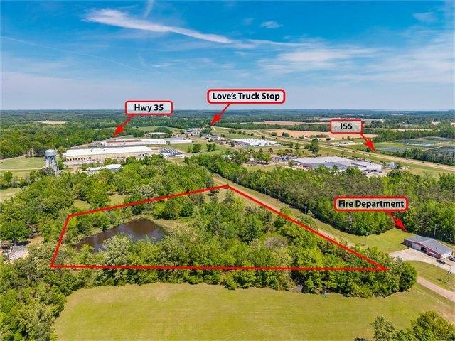 Land for sale in Batesville, Mississippi