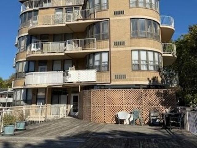 Condo for sale in Arverne, New York
