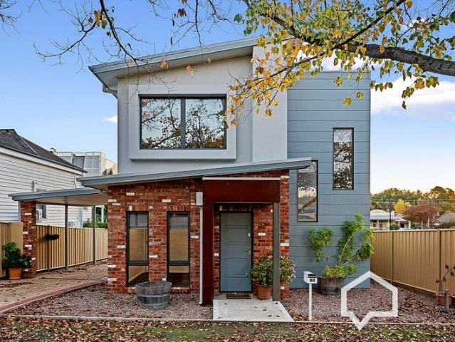 Townhouse for sale in Bendigo, Victoria