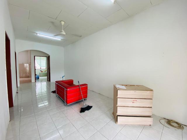 Terraced House for sale in Petaling, Subang Jaya