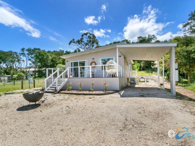 House for sale in Loch Sport, Victoria
