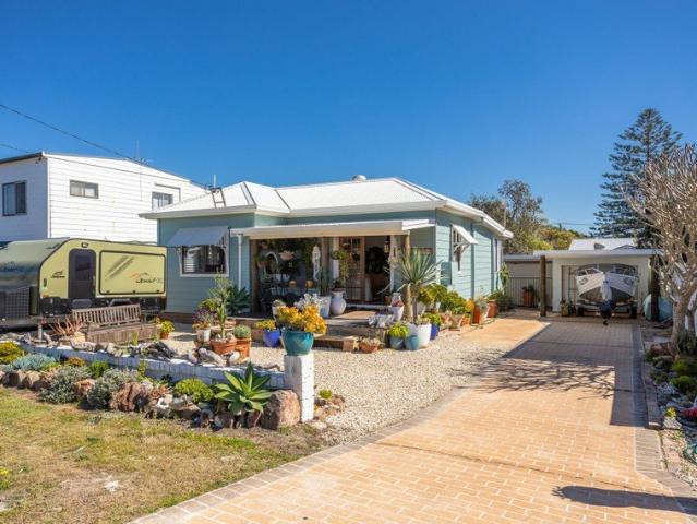 House for sale in Manning Point, Mid-Coast Council