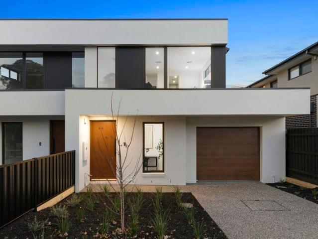 Townhouse for sale in Camerons Creek, Victoria