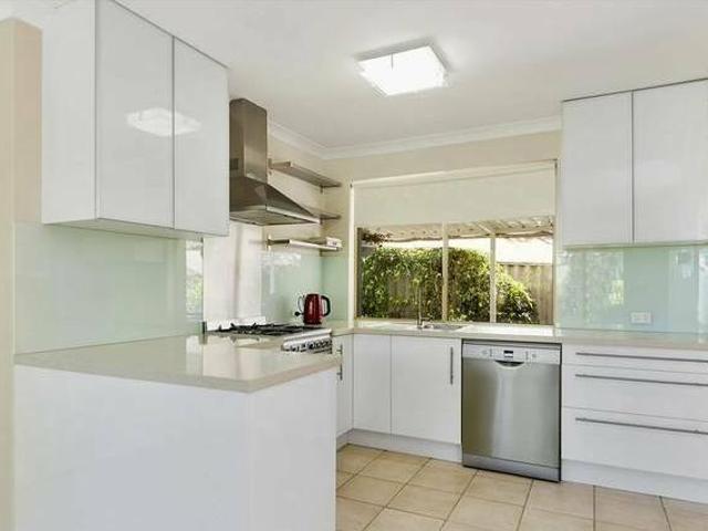 House for rent in Cockburn, Western Australia