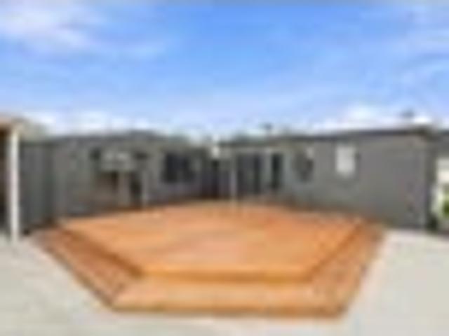 House for sale in Sanson