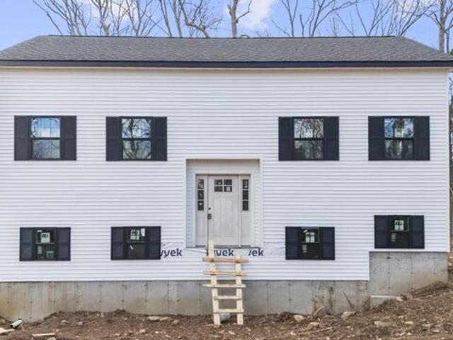 House for sale in North Branford, Connecticut