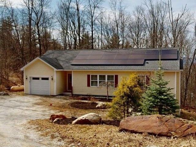 House for sale in Brayton Hill, North Adams