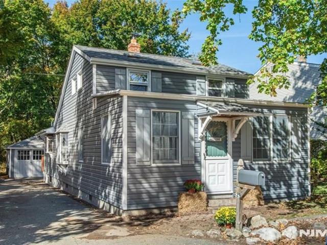 House for sale in Green Pond, Rockaway Township
