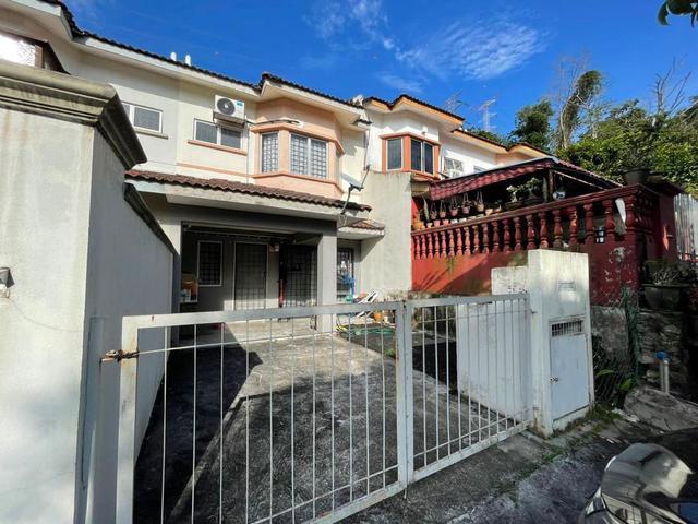 Terraced House for sale in Petaling, Subang Jaya