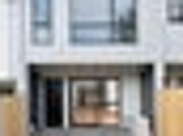 Townhouse for sale in Oratia