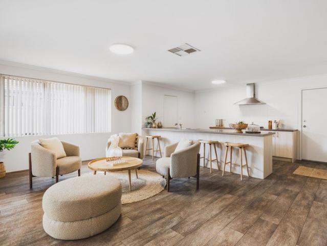 House for sale in Broadwater, Western Australia