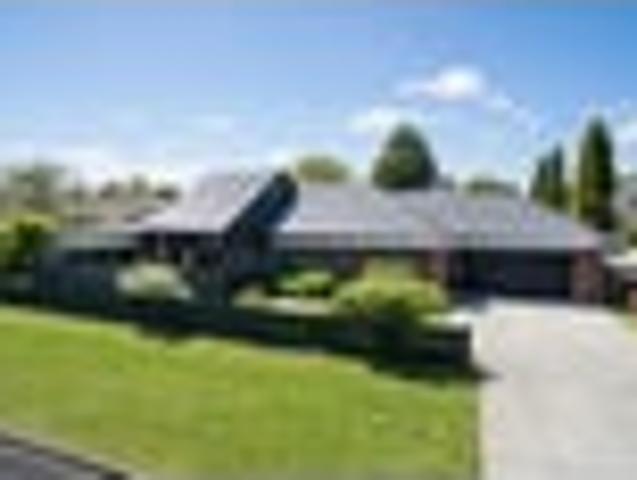 House for sale in Leamington, Cambridge