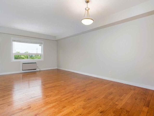 Apartment for rent in Wanup, Ontario