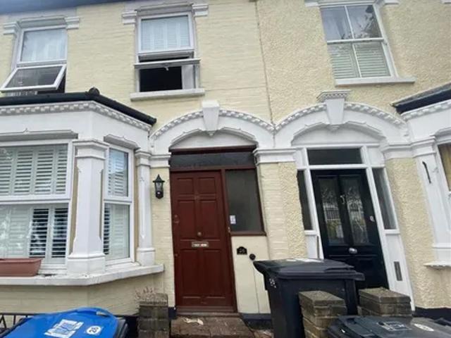 House for rent in London Borough of Croydon, Greater London