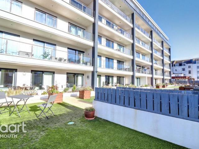 Apartment for rent in West Hoe, Mount Wise