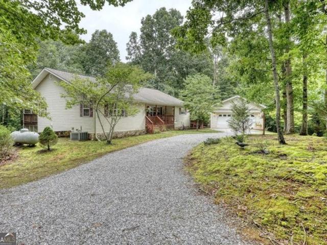 House for sale in Blairsville