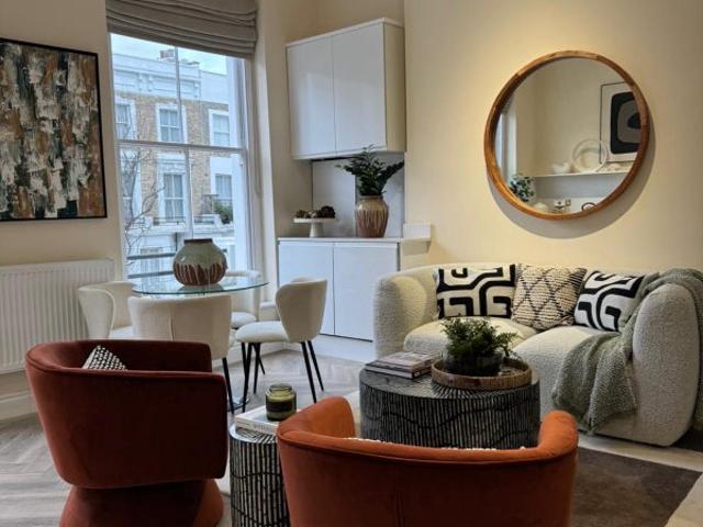 Apartment for rent in North Kensington, Greater London
