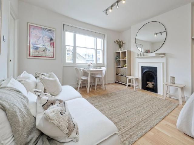 Studio for rent in Marylebone, Greater London