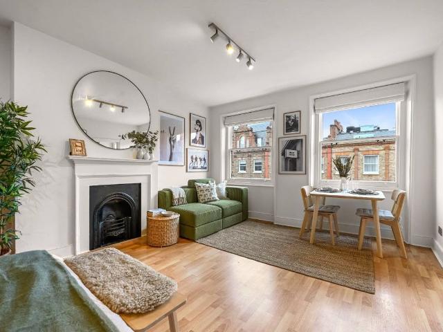 Studio for rent in Marylebone, Greater London