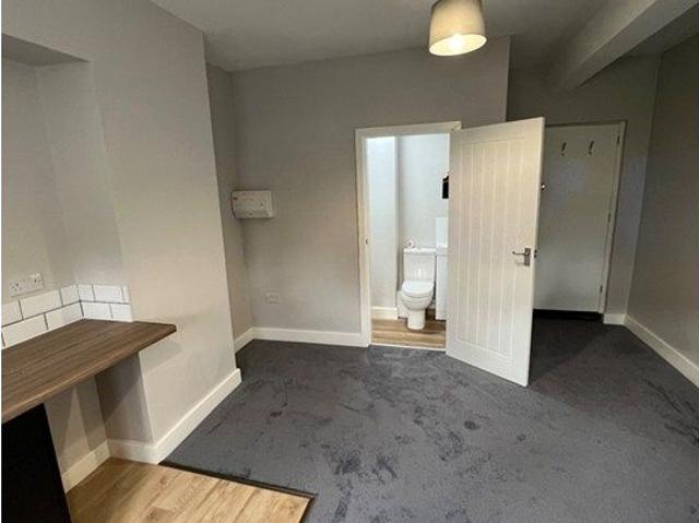 Studio for rent in Haddon, East Midlands