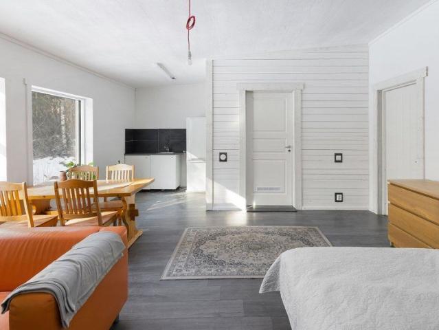Hus hyra i Nöttö, Uppsala län