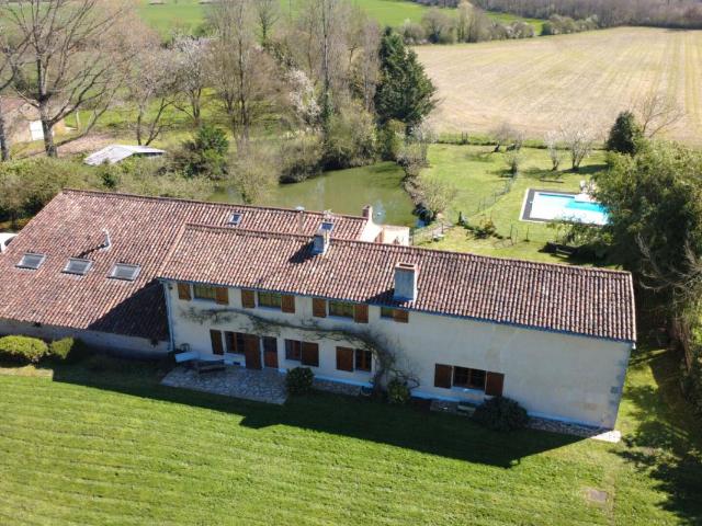 Maison vente à Poitiers, Gizay