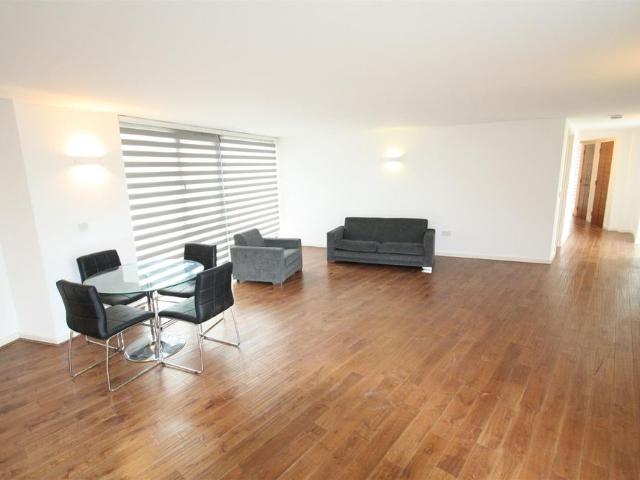 House for rent in London Borough of Tower Hamlets, Greater London