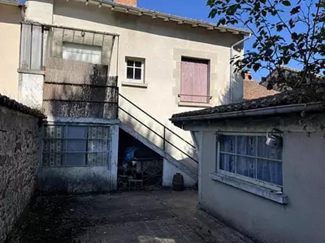 Maison vente à Bellac, Nouic